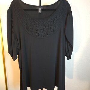 Apostrophe Black Lace Women's Top/Size 24-26W